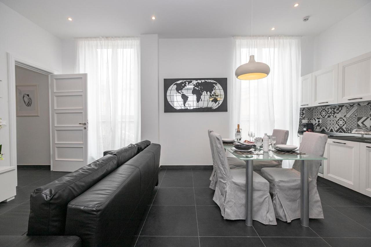 Real Italian Estate - Luxury Black&White Genova Esterno foto